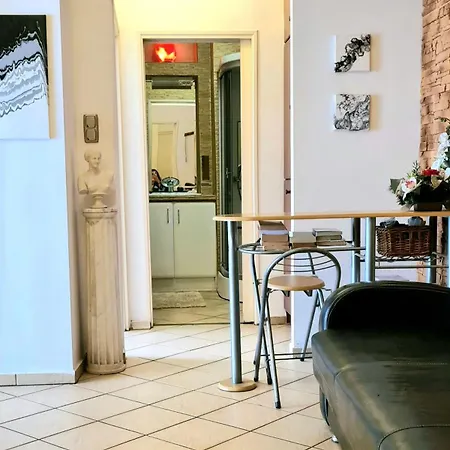 Buda Life Apartment *
